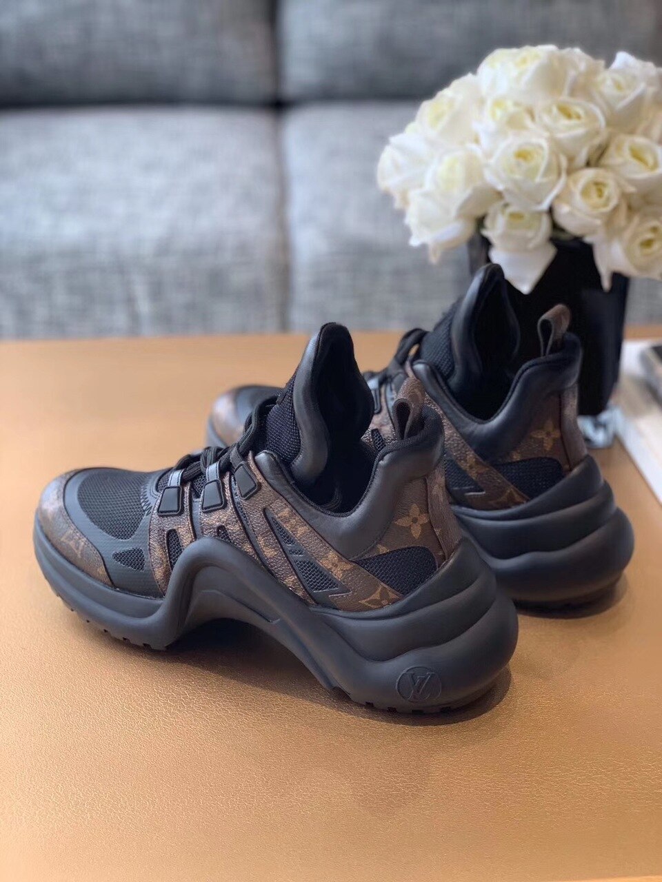 Louis Vuitton Archlight Sneakers Calfskin Leather Fall/Winter 2019 Collection 1A589P Black/Brown - Soul Replicas