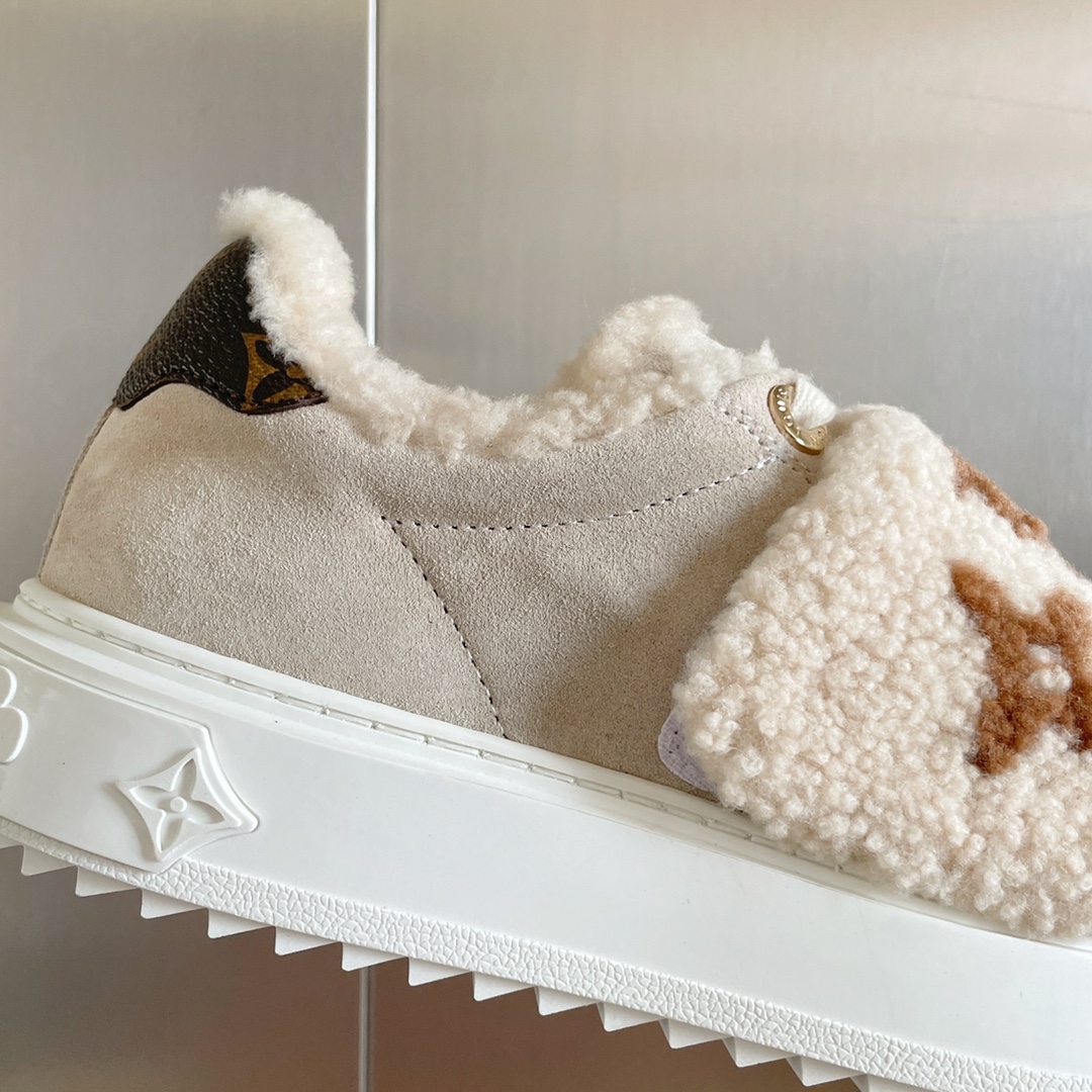 Louis Vuitton Women's Time Out Sneaker Nude For Women LV 1AADU0 - Soul Replicas