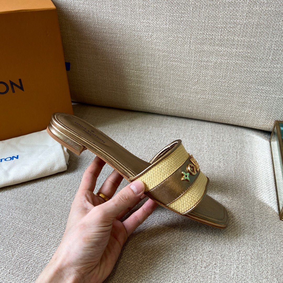 Louis Vuitton Women's Lock It Mule Gold For Women LV - Soul Replicas
