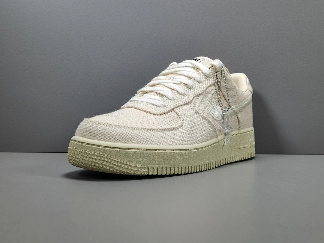 NIKE AIR FORCE 1 x STUSSY FOSSIL - Soul Replicas