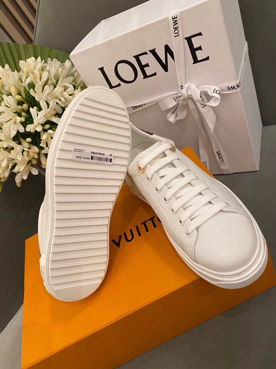Louis Vuitton Time Out Sneakers Calfskin Leather Spring/Summer Collection. White - Soul Replicas