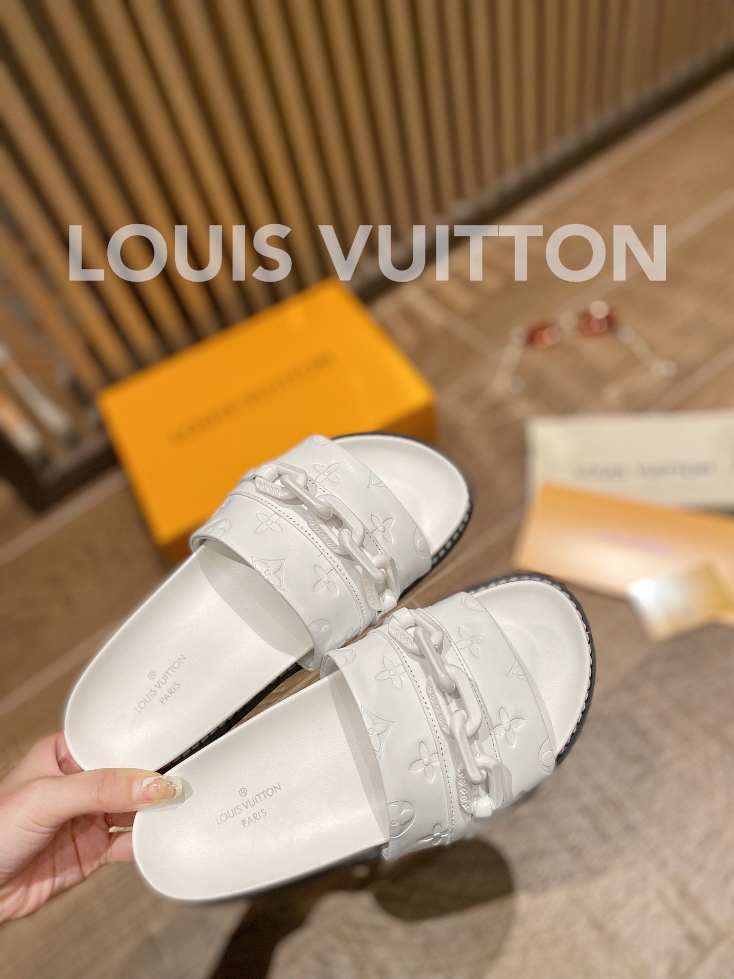 Louis Vuitton Sunset Flat Comfort Mule White For Women LV - Soul Replicas