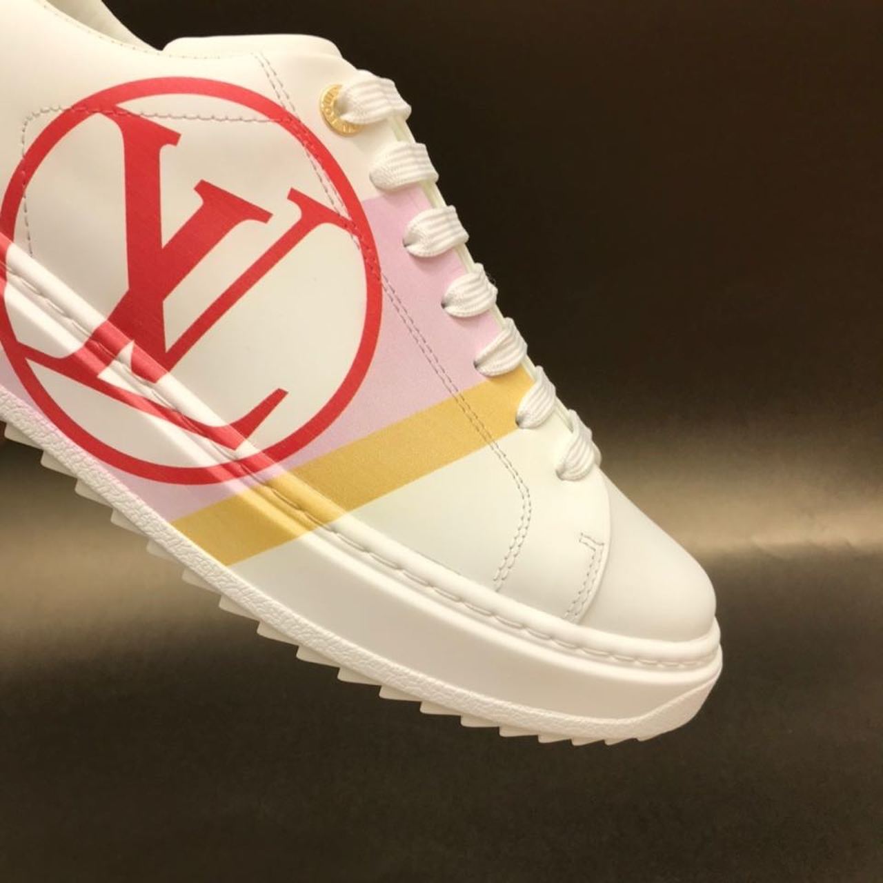 Louis Vuitton Time Out Sneaker White/Red For Women LV - Soul Replicas