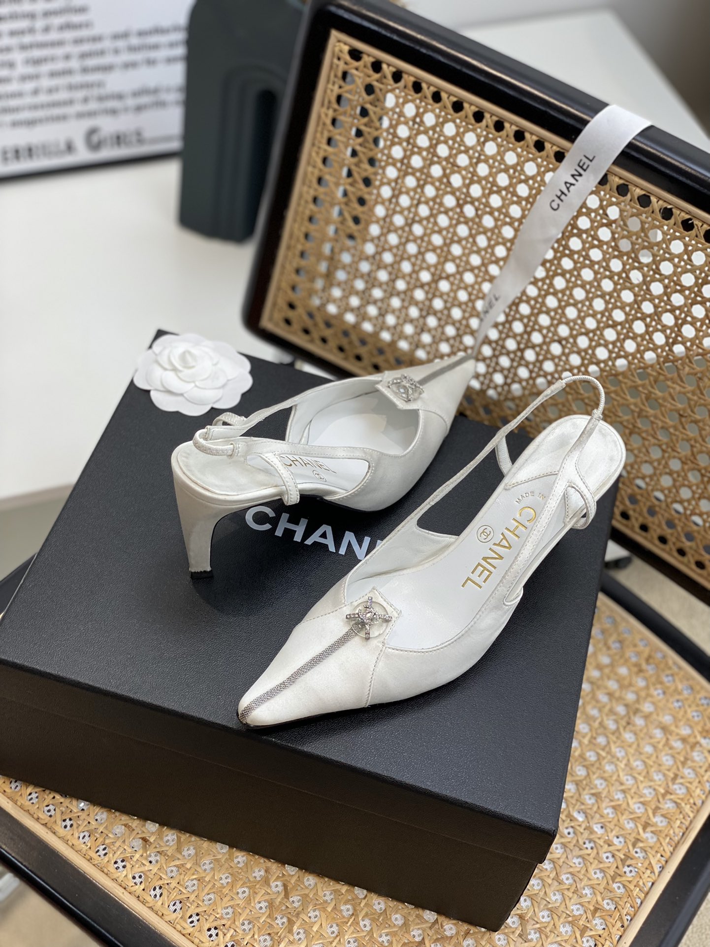 Chanel Women's Pumps Heels Satin White For Women 3in/7.6cm - Soul Replicas