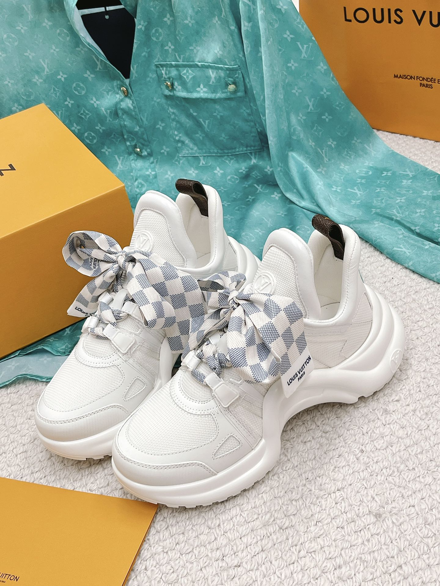 Louis Vuitton Women's LV Archlight Sneaker White For Women LV - Soul Replicas