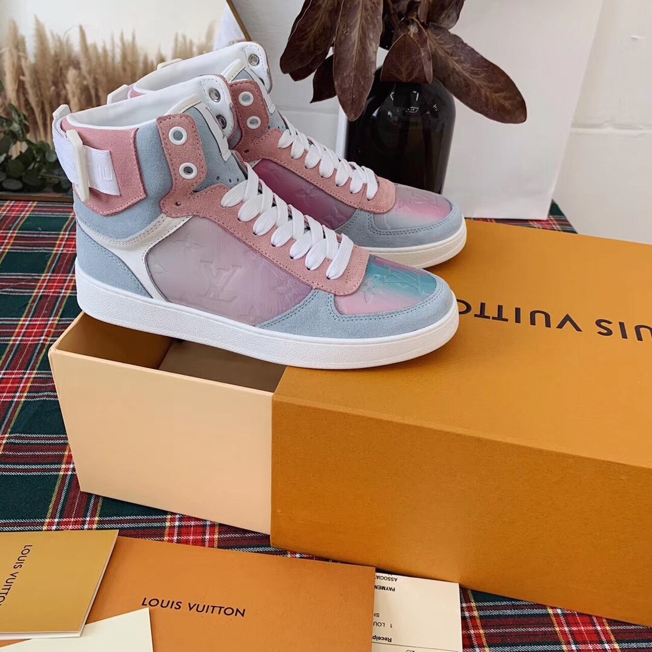 Louis Vuitton Boombox Sneaker Boot Calfskin Leather Spring/Summer Collection White/Blue/Pink - Soul Replicas
