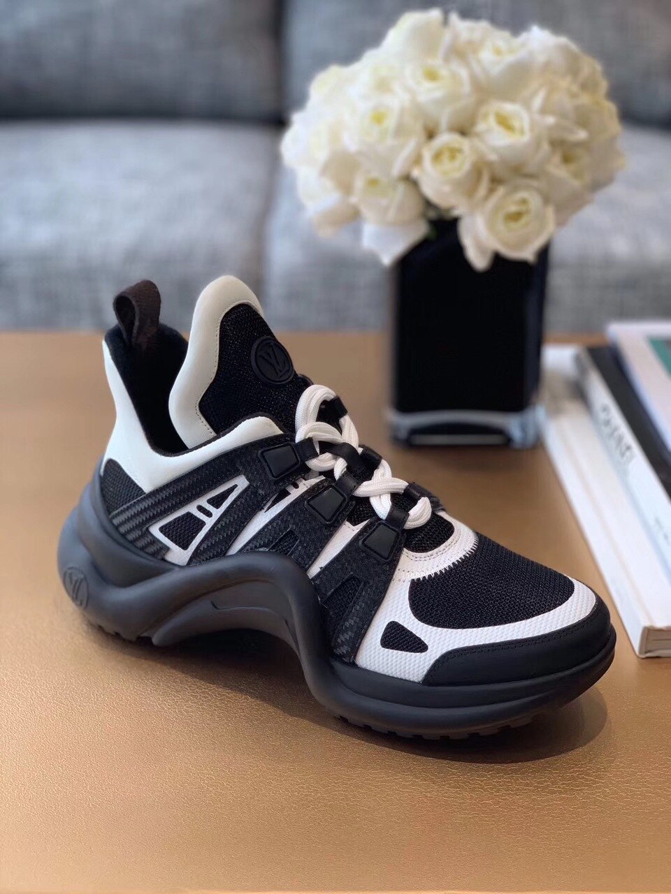 Louis Vuitton Archlight Sneakers Calfskin Leather Fall/Winter Collection Black/White - Soul Replicas