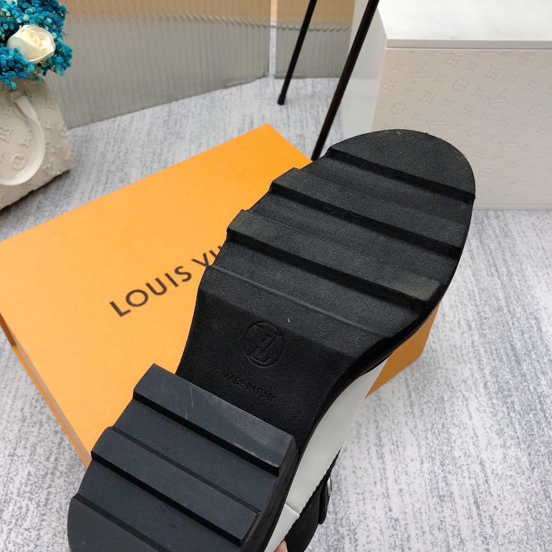 Louis Vuitton LV Beaubourg Ankle Boot Neoprene Black/White For Women LV 1A9GYE - Soul Replicas