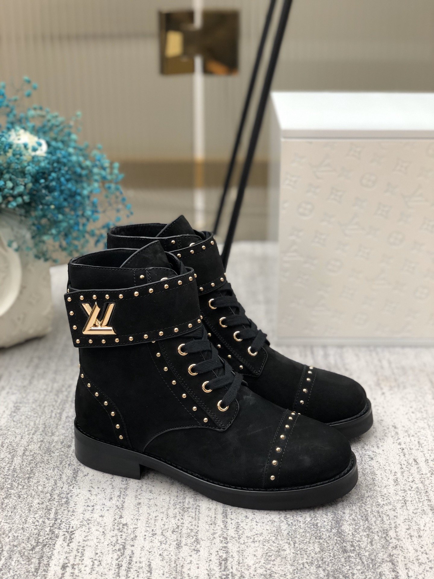 Louis Vuitton Wonderland Ranger Black For Women LV - Soul Replicas