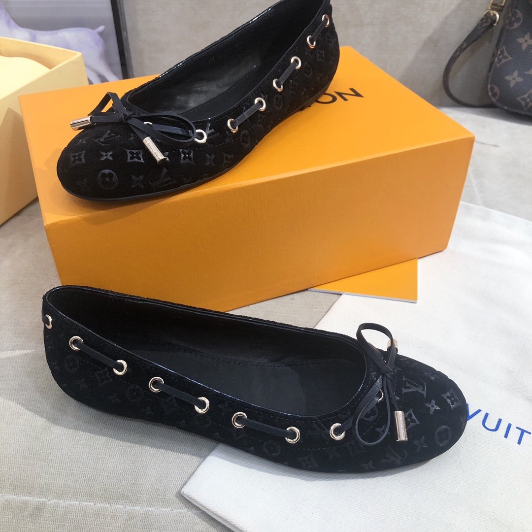 Louis Vuitton Gloria Flat Loafer Patent Monogram Material Black For Women LV - Soul Replicas