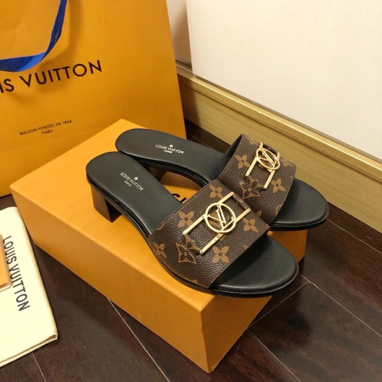 Louis Vuitton Lock It Mule Patent Monogram Canvas Black/Brown For Women LV 1A660F - Soul Replicas