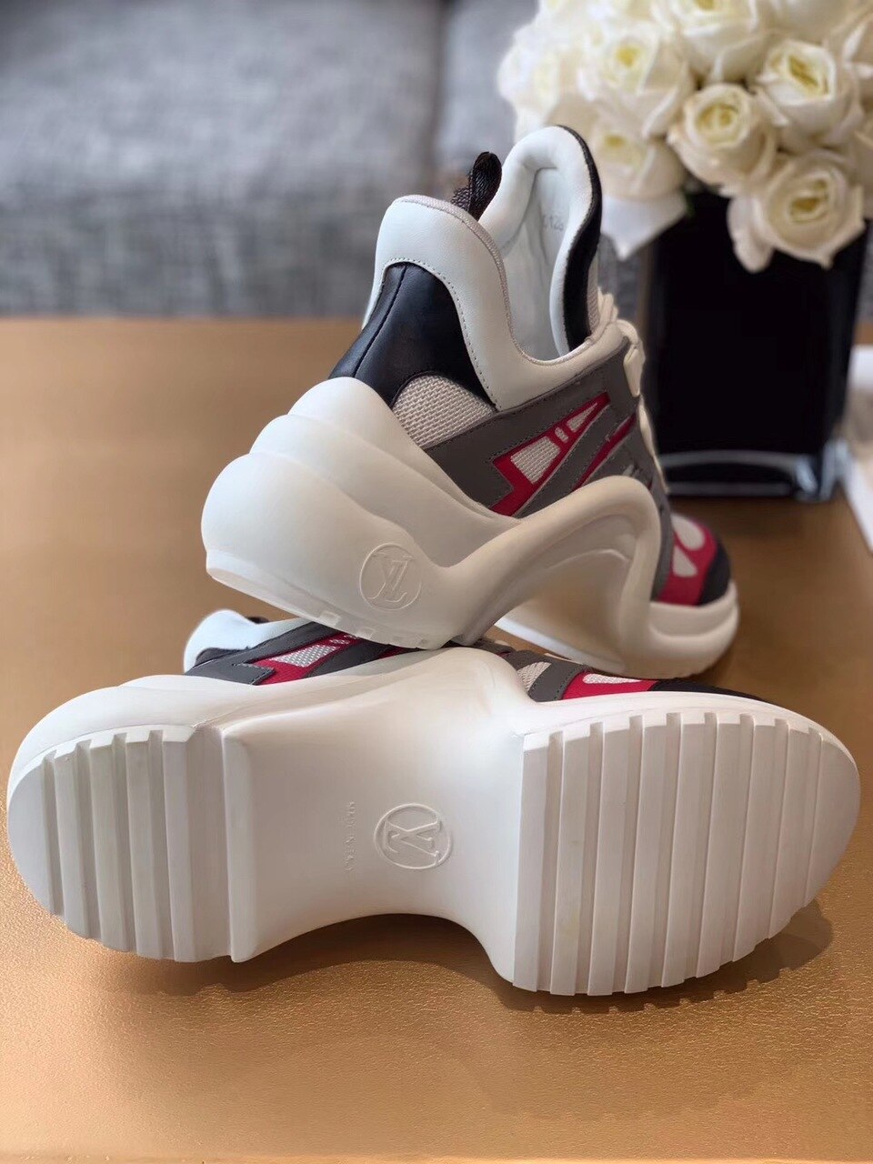 Louis Vuitton Archlight Sneakers Calfskin Leather Fall/Winter Collection White/Pink/Black - Soul Replicas