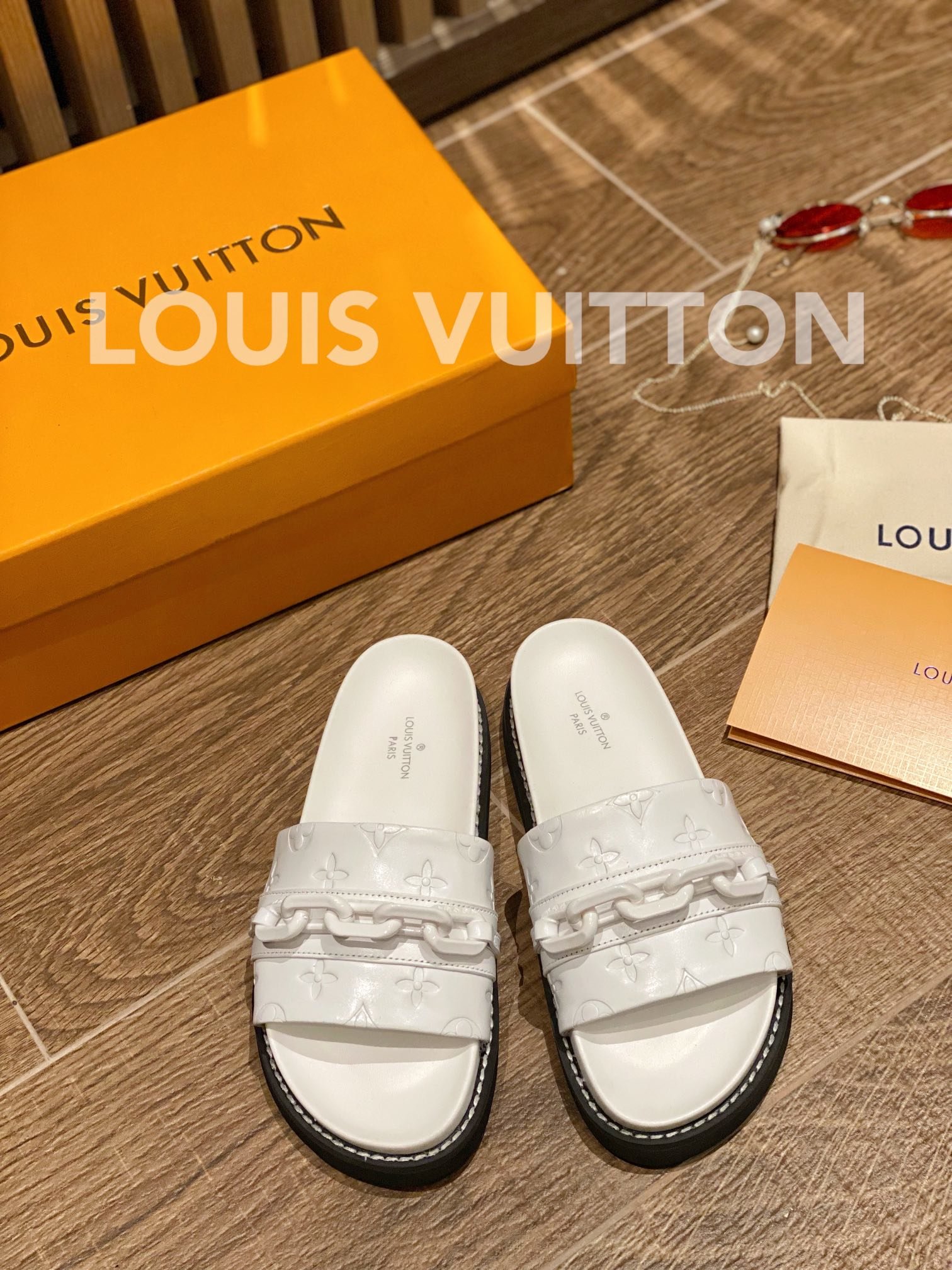 Louis Vuitton Sunset Flat Comfort Mule White For Women LV - Soul Replicas