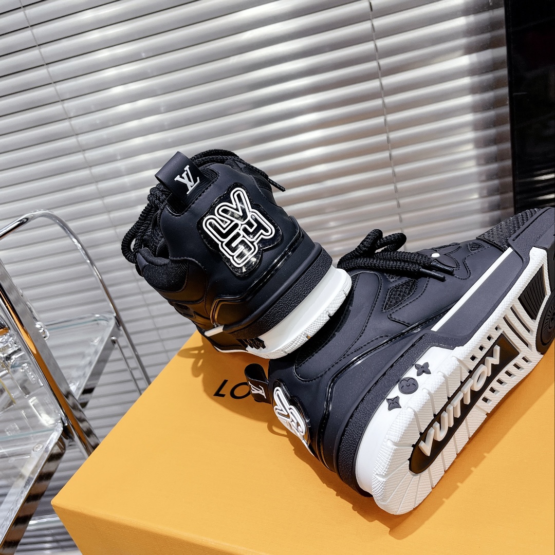 Louis Vuitton Women's Skate Sneakers Black For Women LV - Soul Replicas