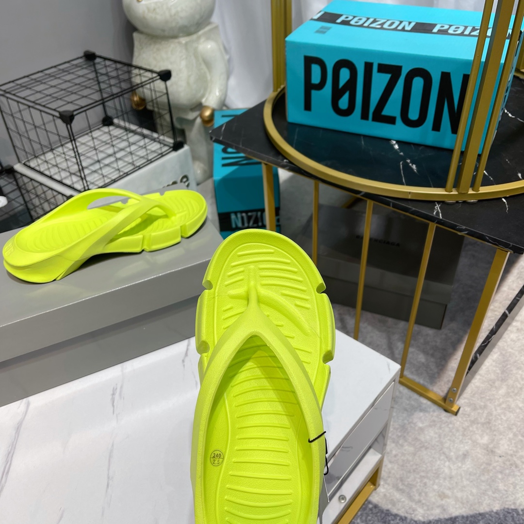 Balenciaga Slide Sandal Yellow For Women - Soul Replicas