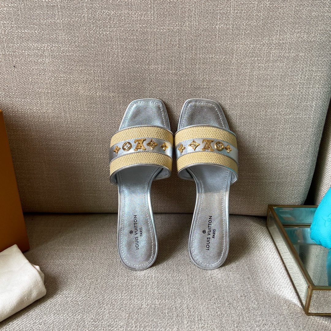 Louis Vuitton Women's Lock It Mule Sliver For Women LV 2.2in/5.5cm - Soul Replicas