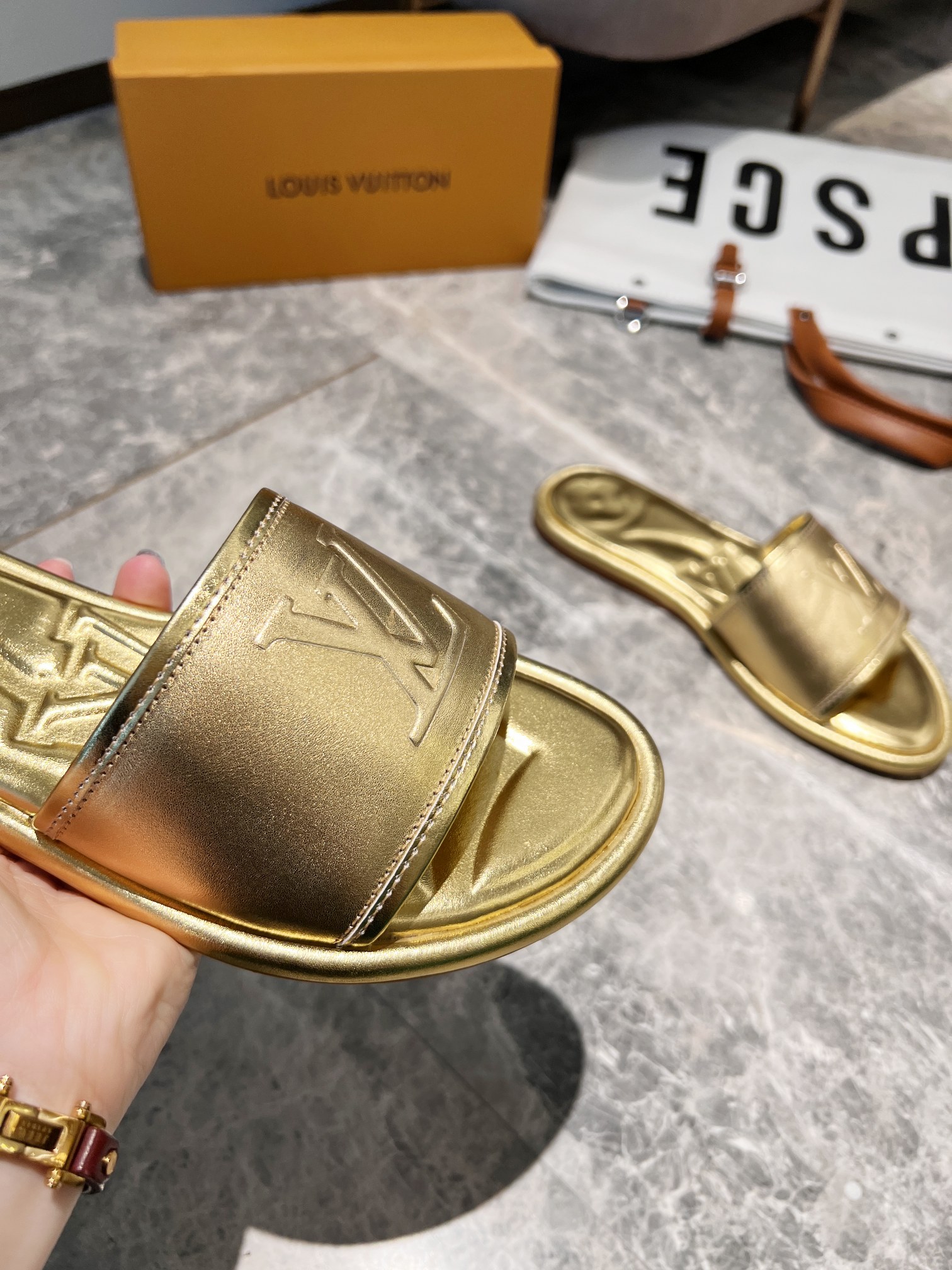 Louis Vuitton Women's Magnetic Flat Mule Gold For Women LV - Soul Replicas