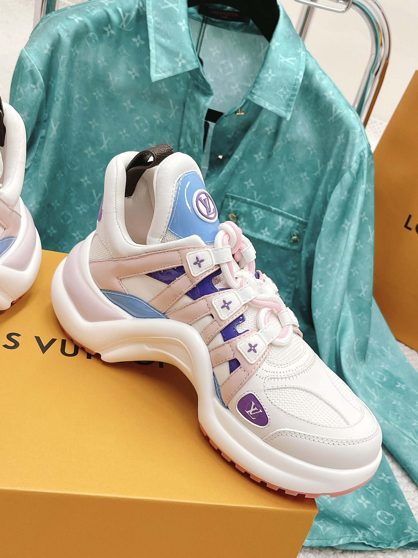 Louis Vuitton Women's LV Archlight Sneaker Blue For Women LV - Soul Replicas