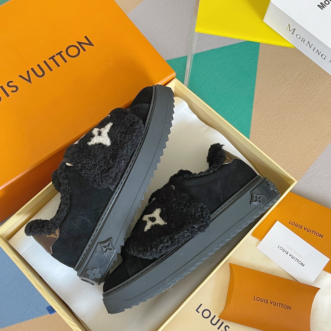 Louis Vuitton Women's Time Out Sneaker Black For Women LV 1AADTK - Soul Replicas