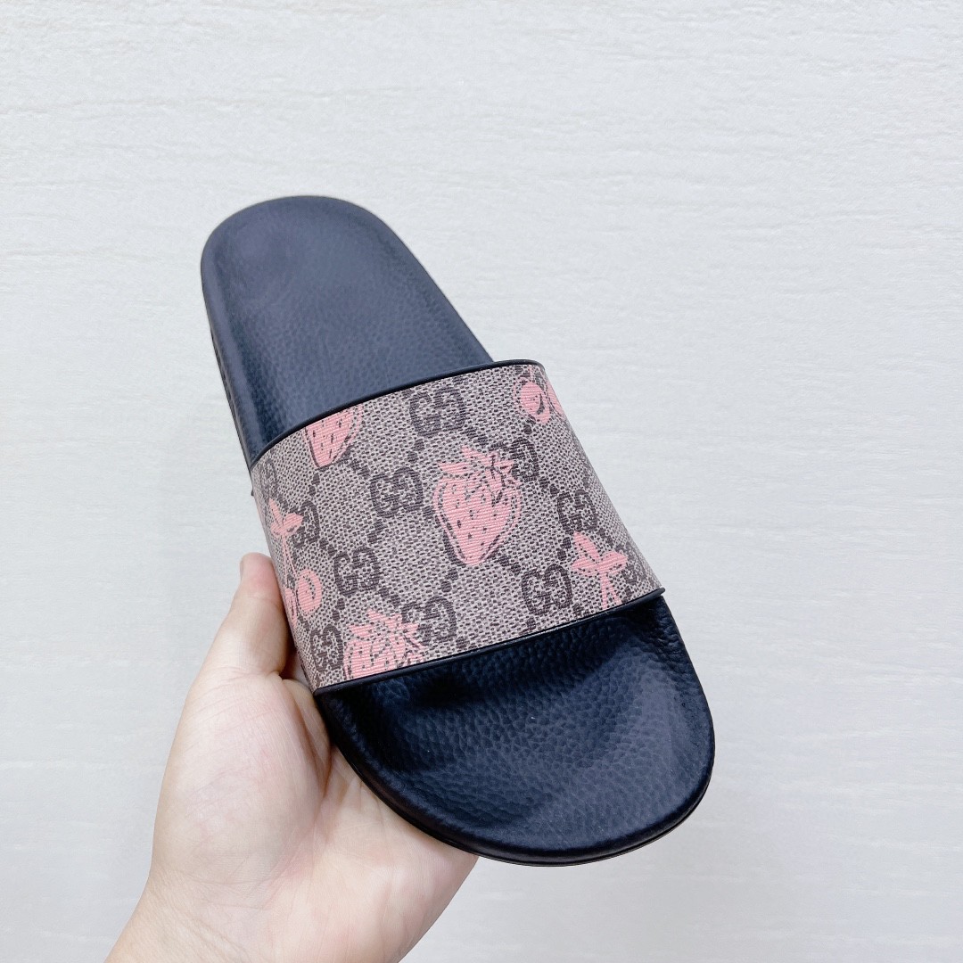 Gucci Women's Gucci Slide Sandal With Strawberry And Cherry Black For Women 407345 - Soul Replicas