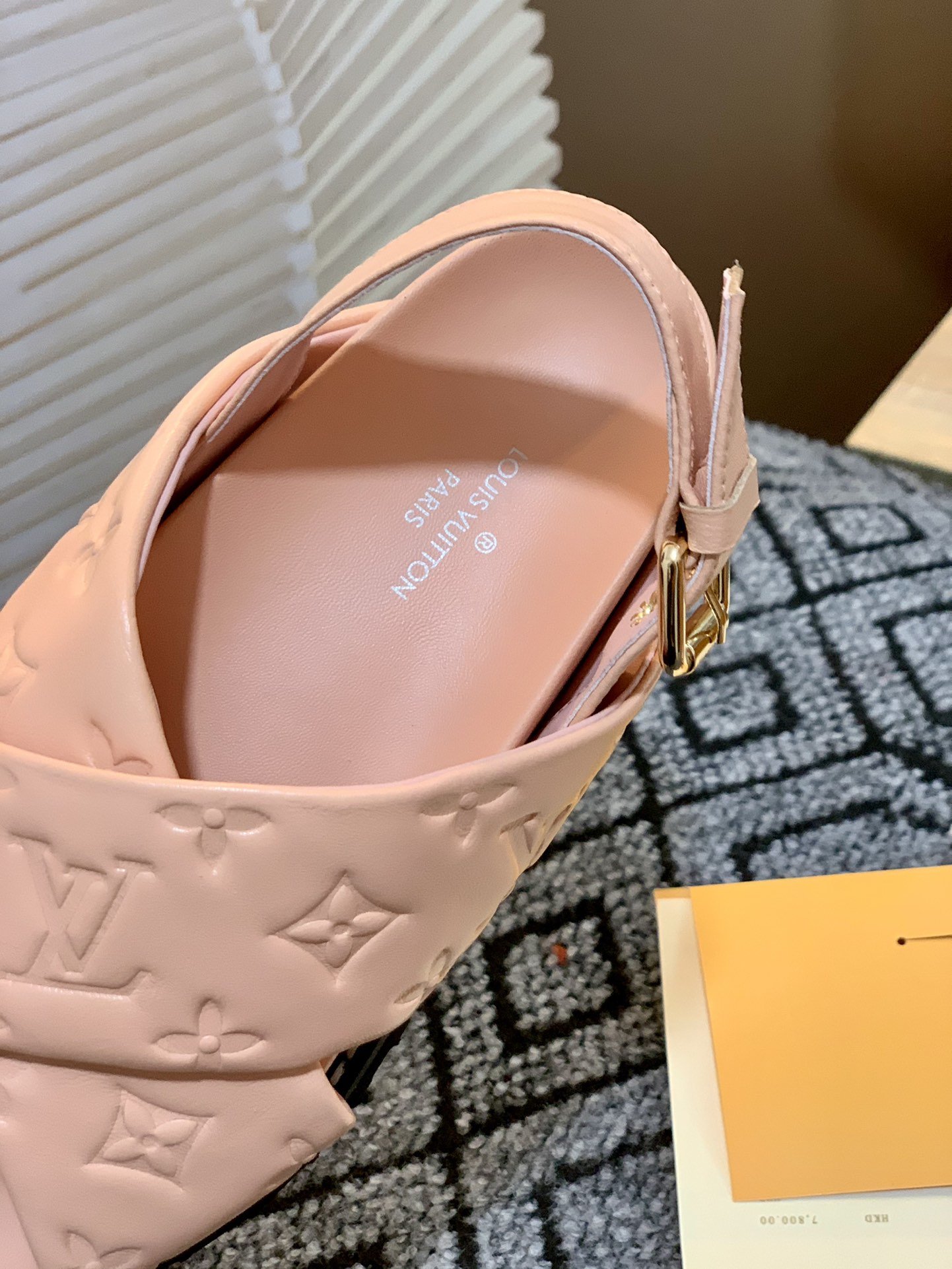 Louis Vuitton Paseo Flat Comfort Sandal Pink For Women LV 1A9RF9 - Soul Replicas