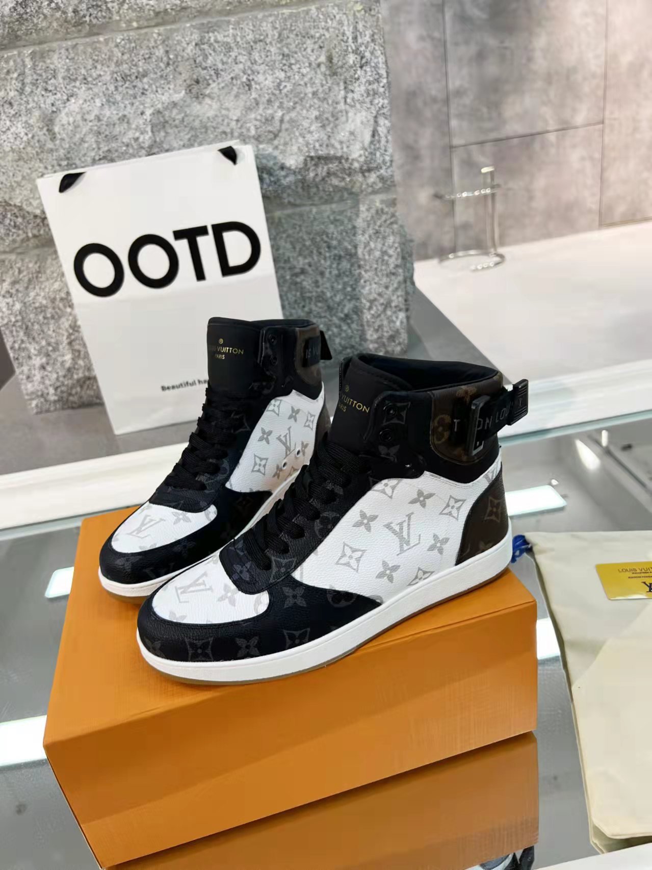 Louis Vuitton Boombox Sneaker Boot Patent Monogram Material Black/White For Women LV - Soul Replicas