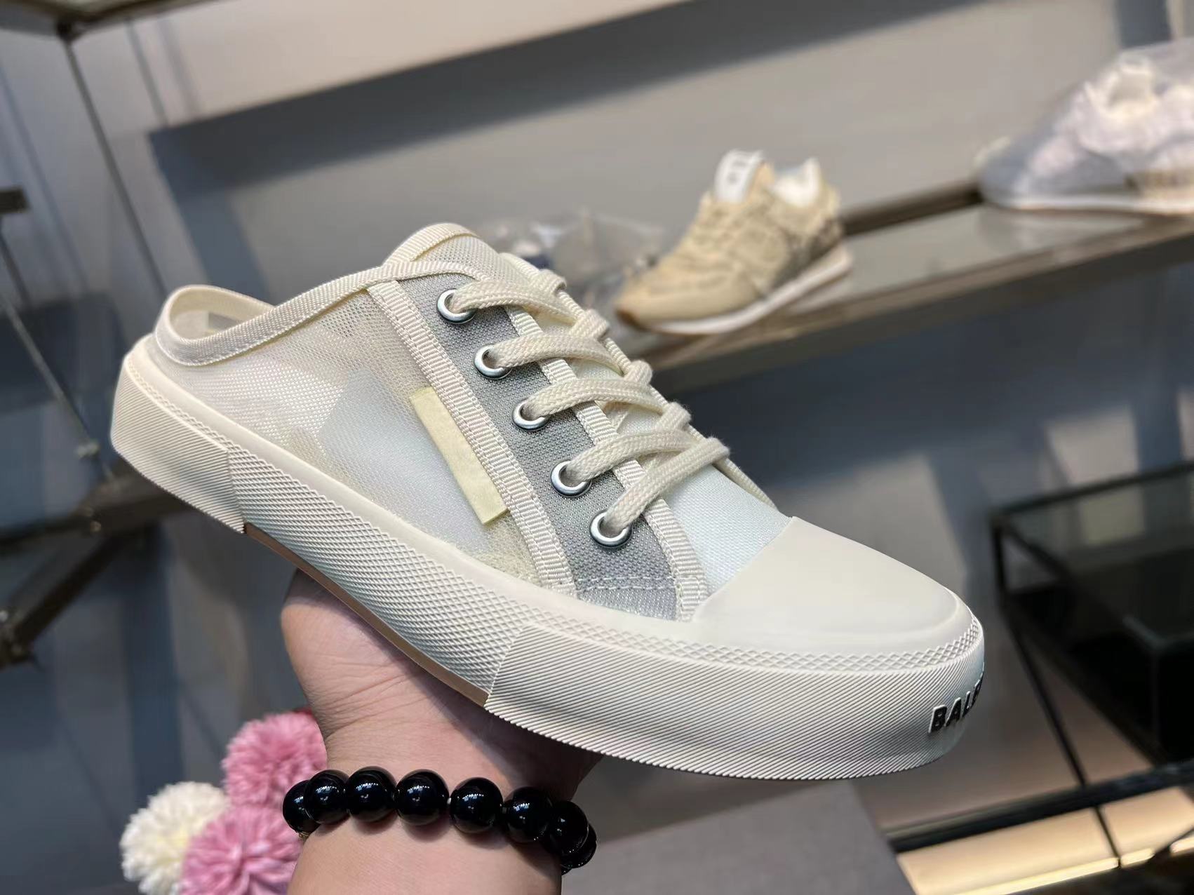 Balenciaga Paris Low Top Trainers White For Women - Soul Replicas