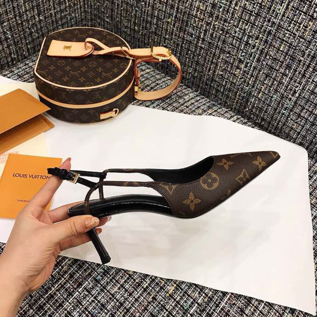 Louis Vuitton Ch?rie Slingback Pump Spring/Summer Collection 1A5BPP Brown - Soul Replicas