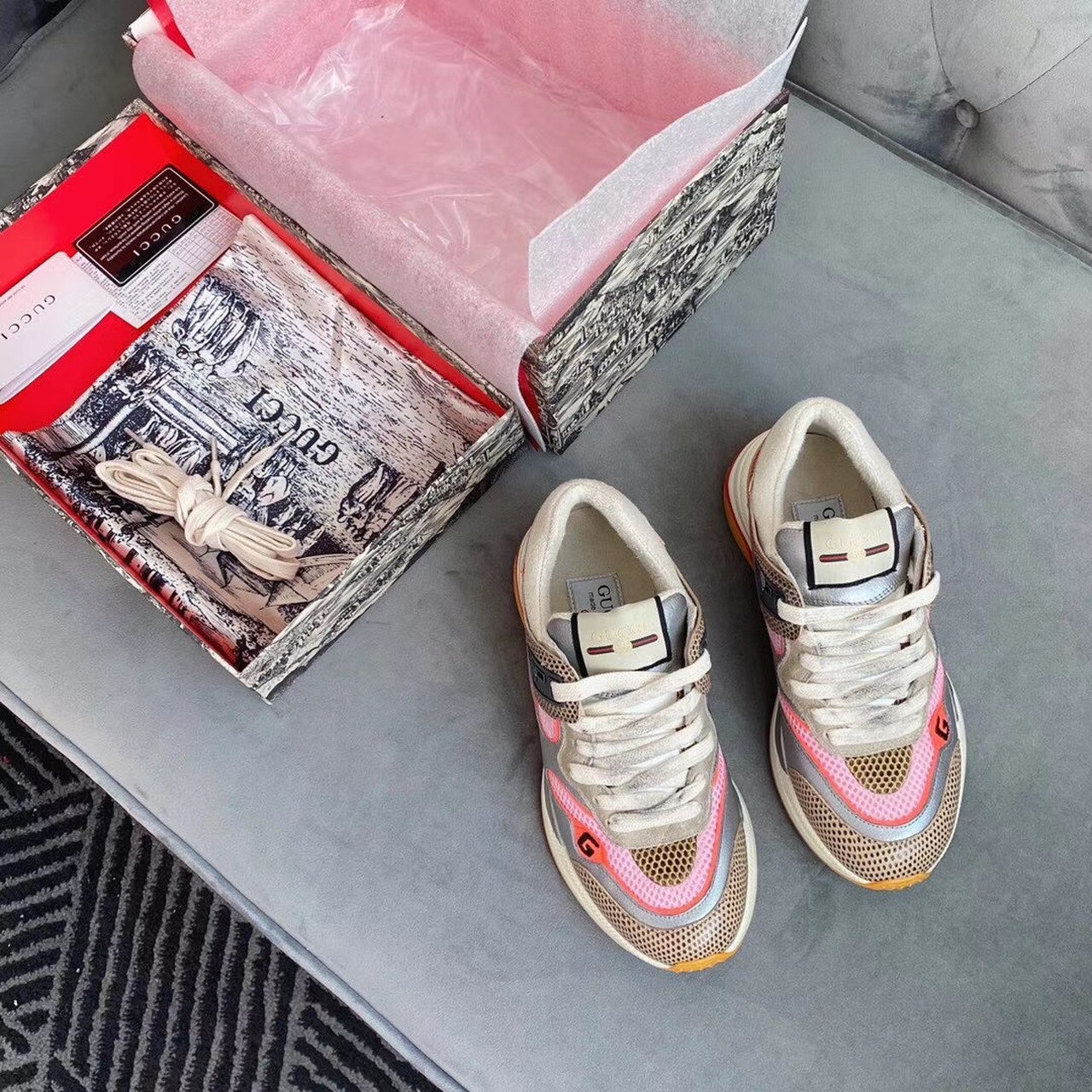 Gucci Ultrapace Sneakers 592348 Calfskin Leather Spring/Summer Collection. Silver/Pink - Soul Replicas