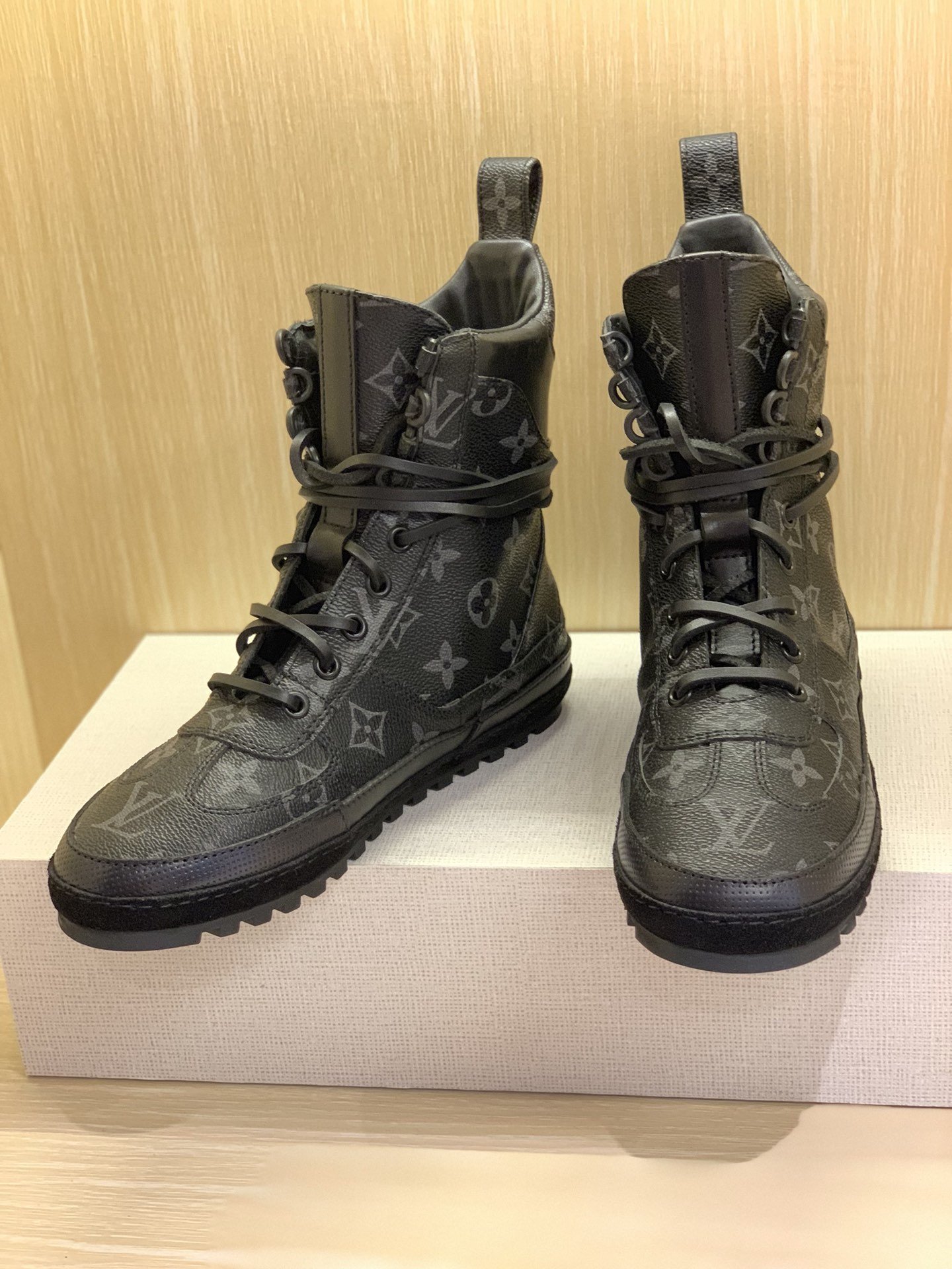 Louis Vuitton Metropolis Flat Ranger Monogram Denim Black For Women LV - Soul Replicas