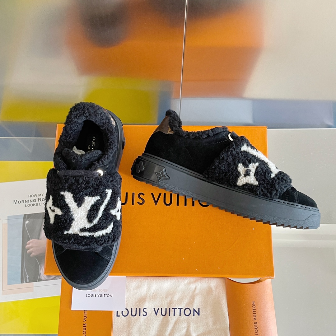 Louis Vuitton Women's Time Out Sneaker Black For Women LV 1AADTK - Soul Replicas
