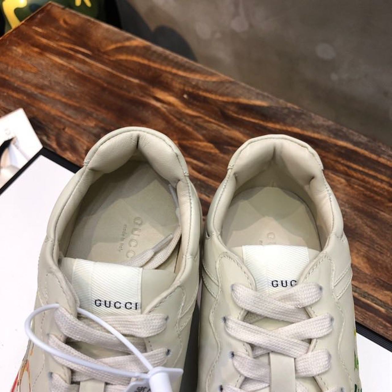 Gucci Logo Rhyton Dad Sneakers 602046 Calfskin Leather Spring/Summer Collection. White/Multi - Soul Replicas