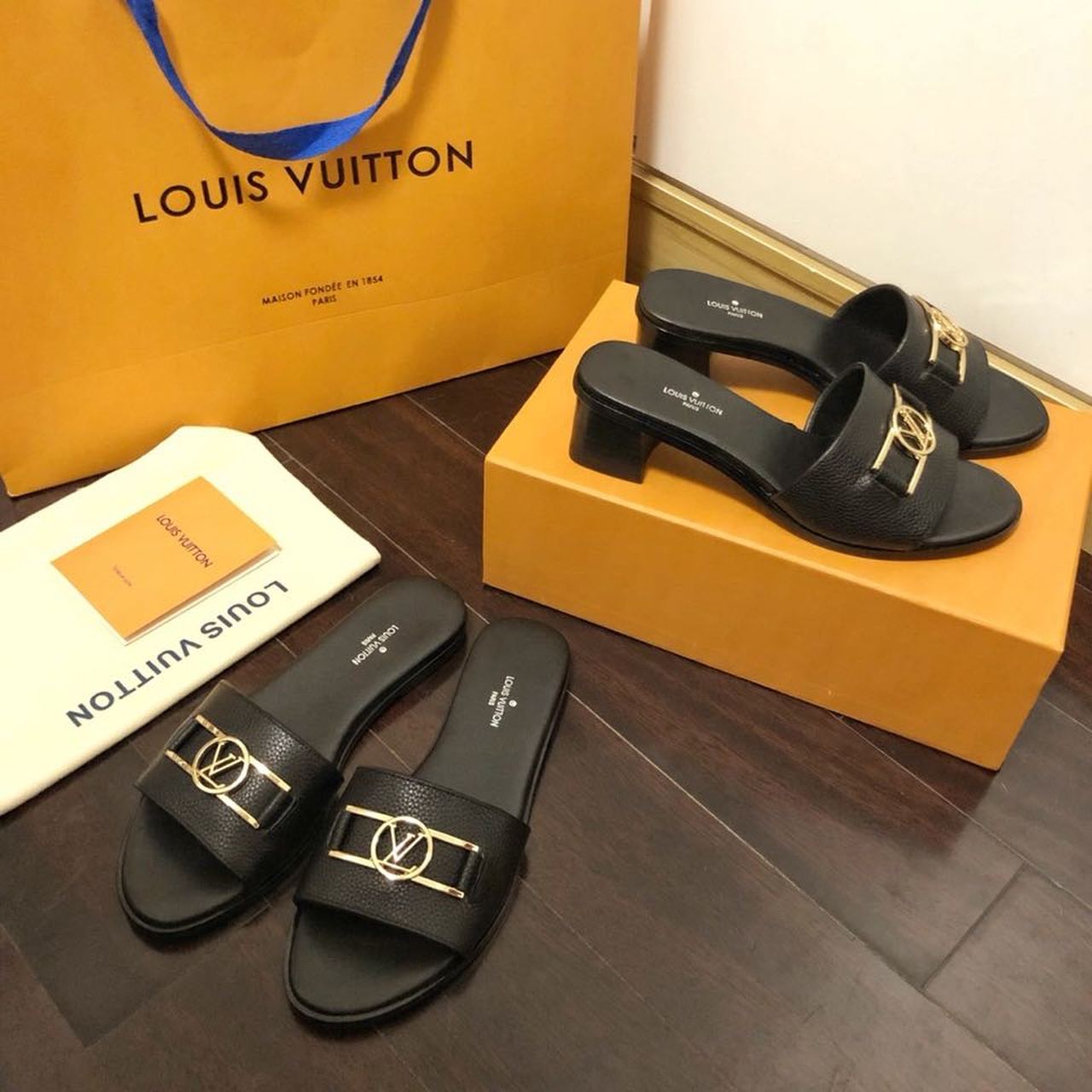 Louis Vuitton Lock It Flat Mule Black For Women LV 1A64YT - Soul Replicas
