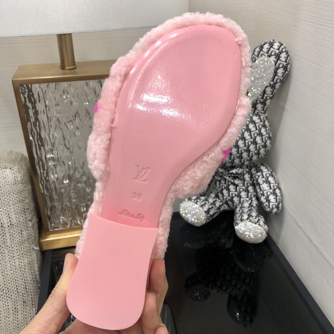 Louis Vuitton Women's Magnetic Mule Pink For Women LV - Soul Replicas