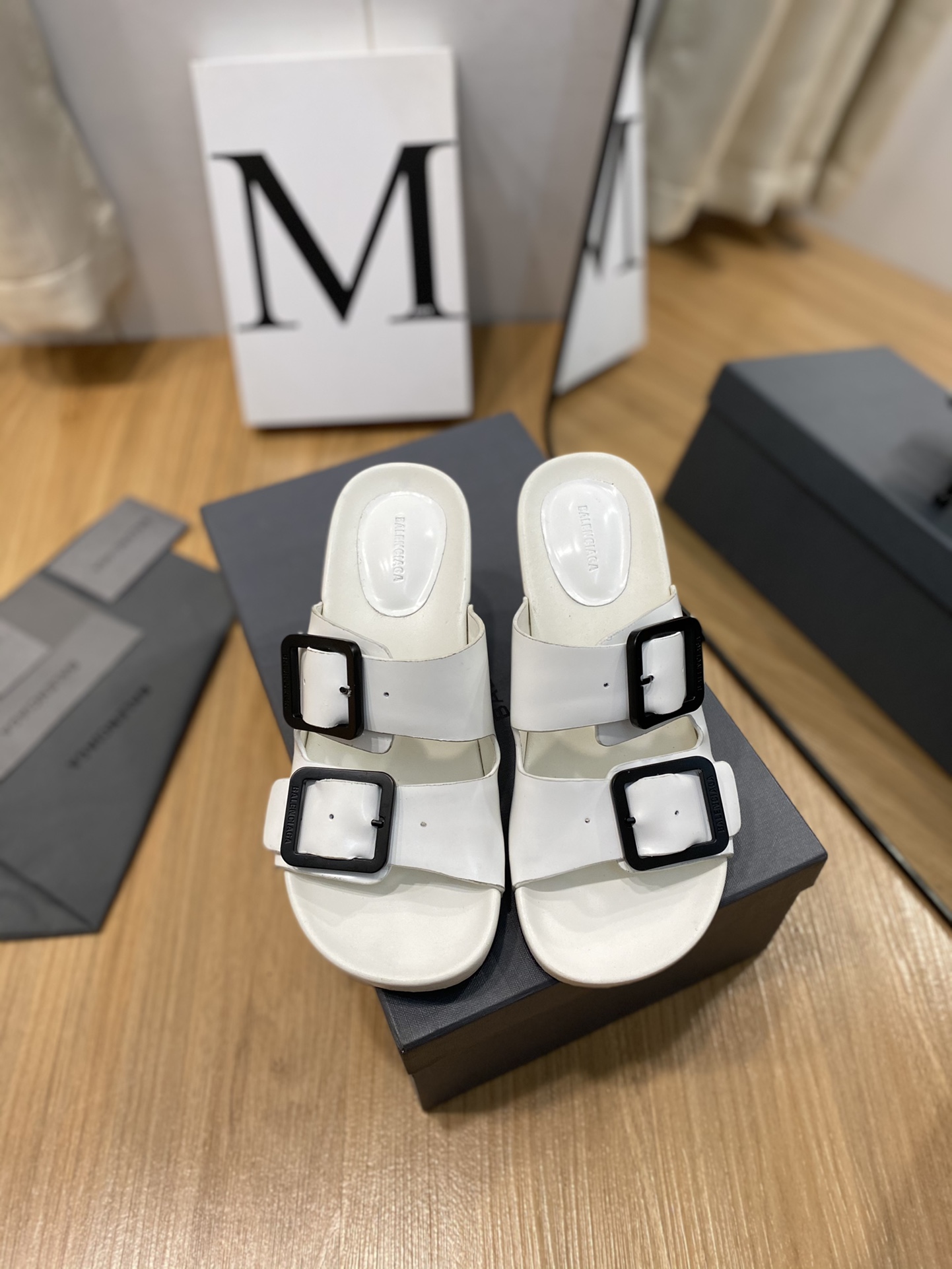 Balenciaga Cagole Sandal White Shadow  For Women - Soul Replicas