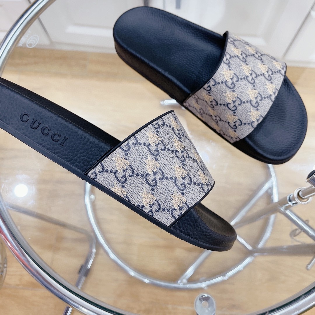 Gucci Women's Gucci Slide Sandal With Bees Black For Women 407345 - Soul Replicas