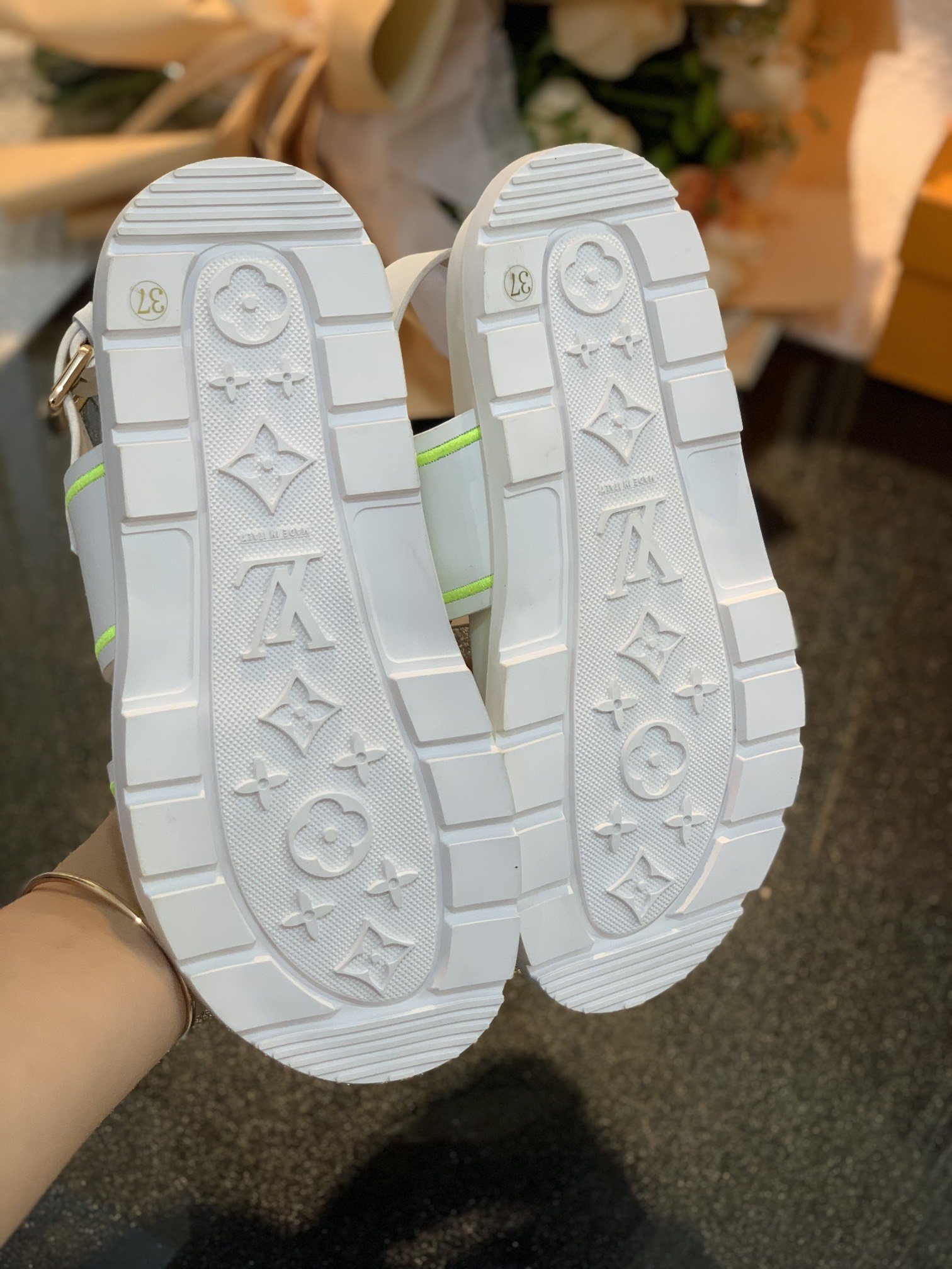 Louis Vuitton Women's Paseo flat Comfort Sandal White And Neon For Women LV - Soul Replicas