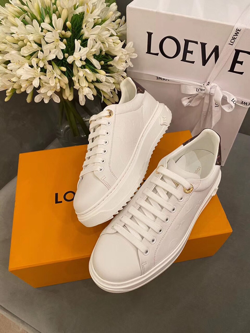 Louis Vuitton Time Out Sneakers Calfskin Leather Spring/Summer Collection. White - Soul Replicas