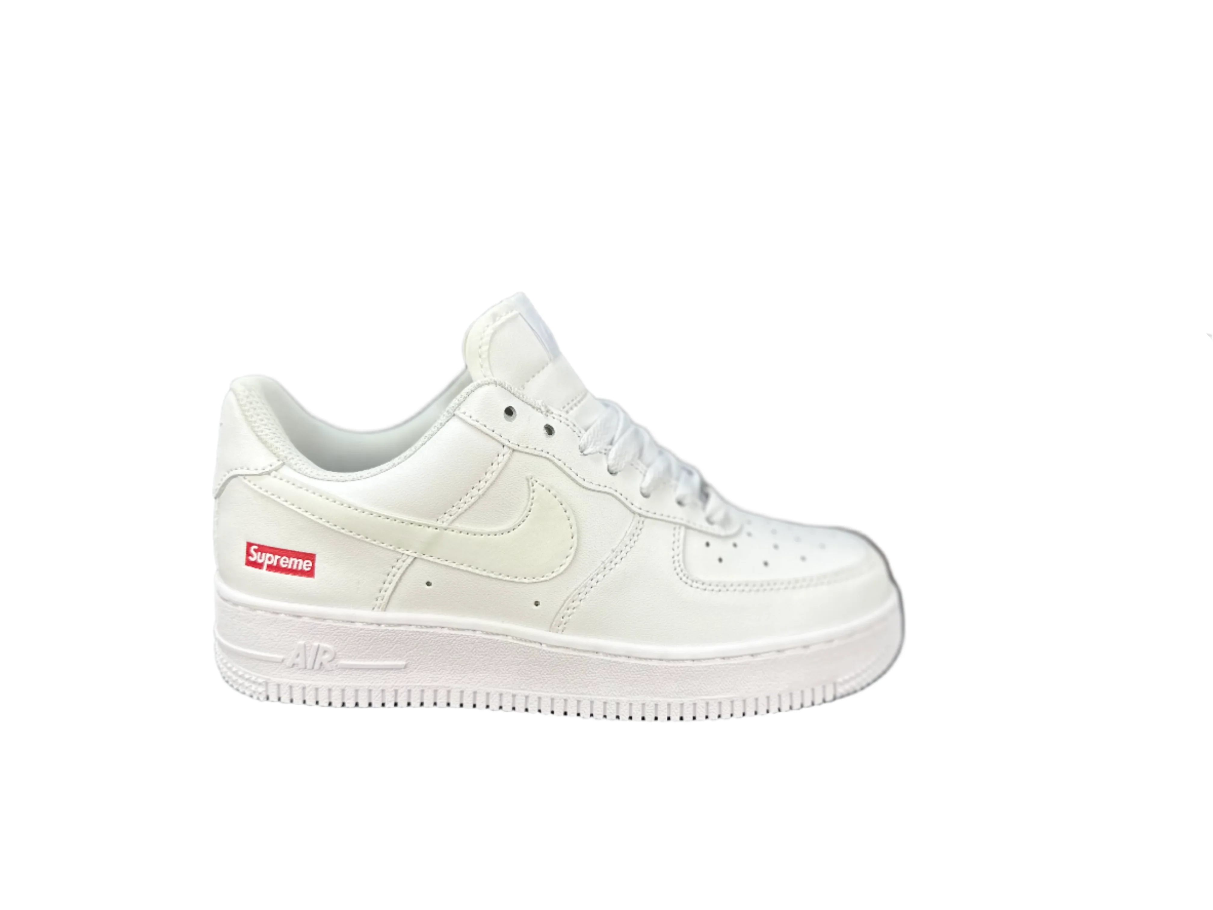 NIKE AIR FORCE 1 Supreme 
