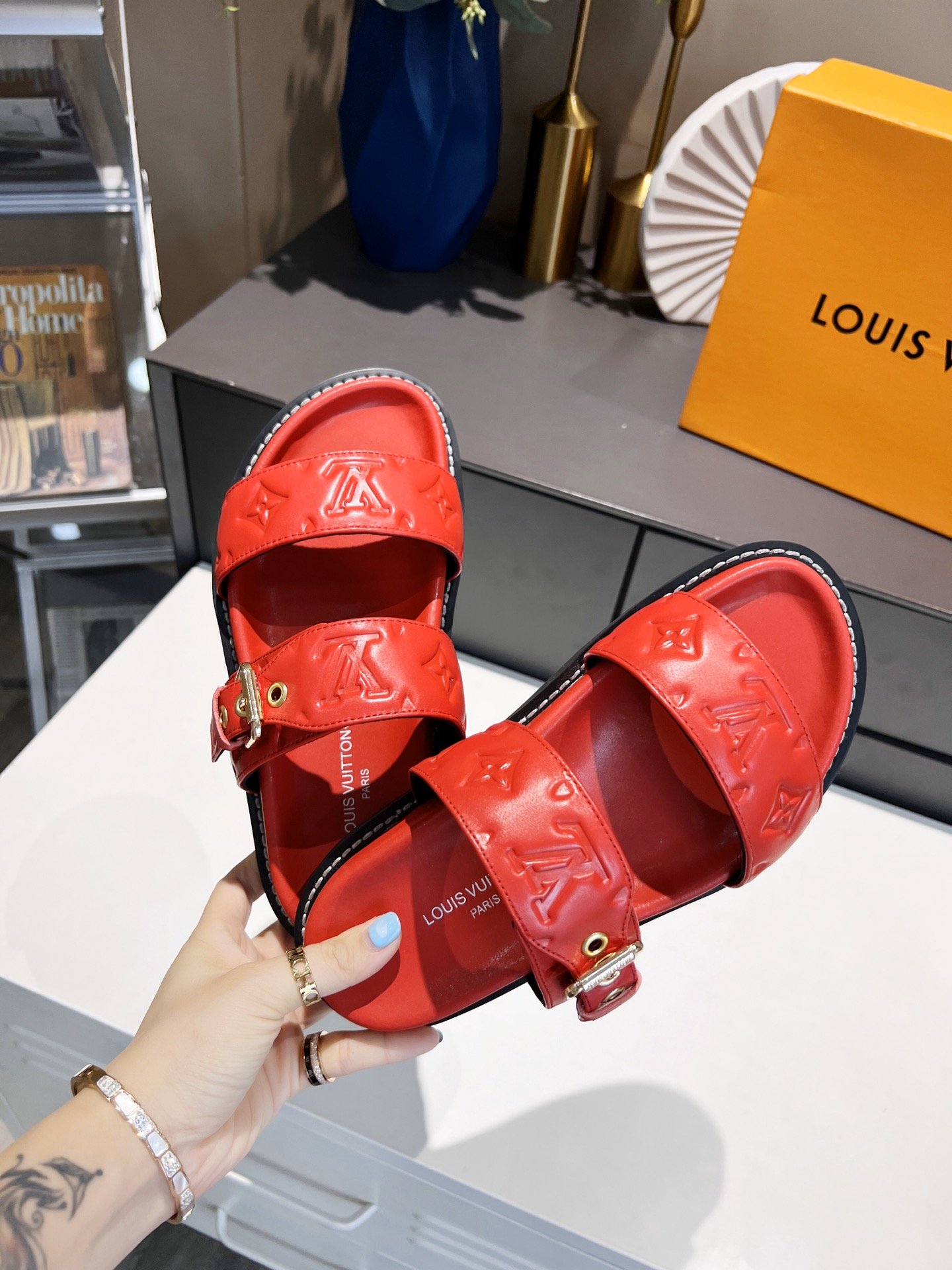 Louis Vuitton Women's Bom Dia Flat Mule Red For Women LV - Soul Replicas