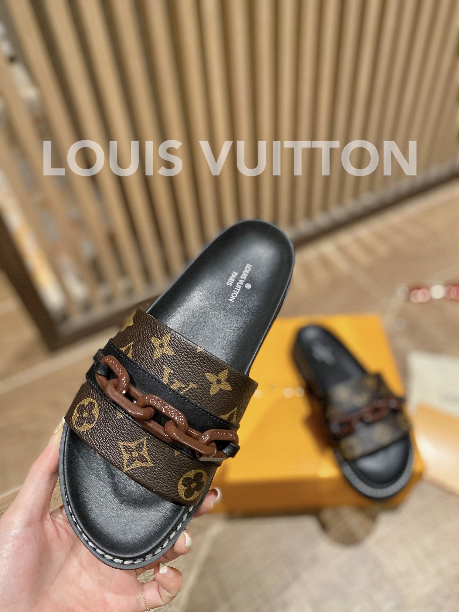 Louis Vuitton Sunset Flat Comfort Mule Black/Brown For Women LV - Soul Replicas