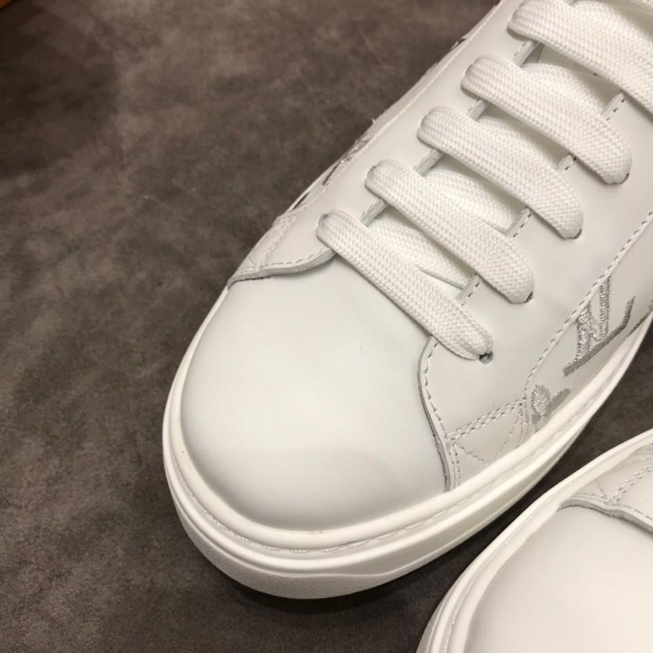 Louis Vuitton Time Out Sneaker White/Silver For Women LV - Soul Replicas