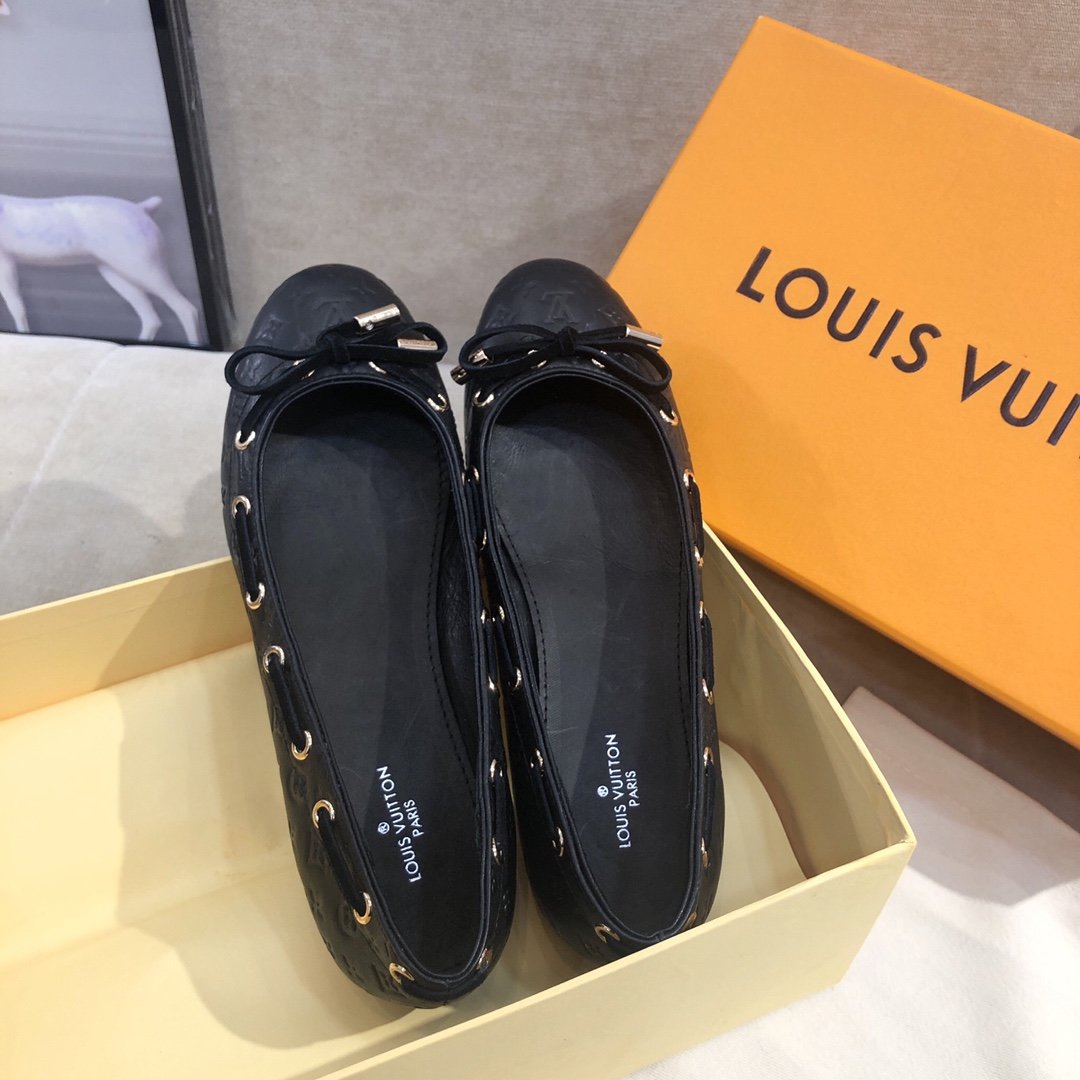Louis Vuitton Gloria Flat Loafer Black For Women LV - Soul Replicas
