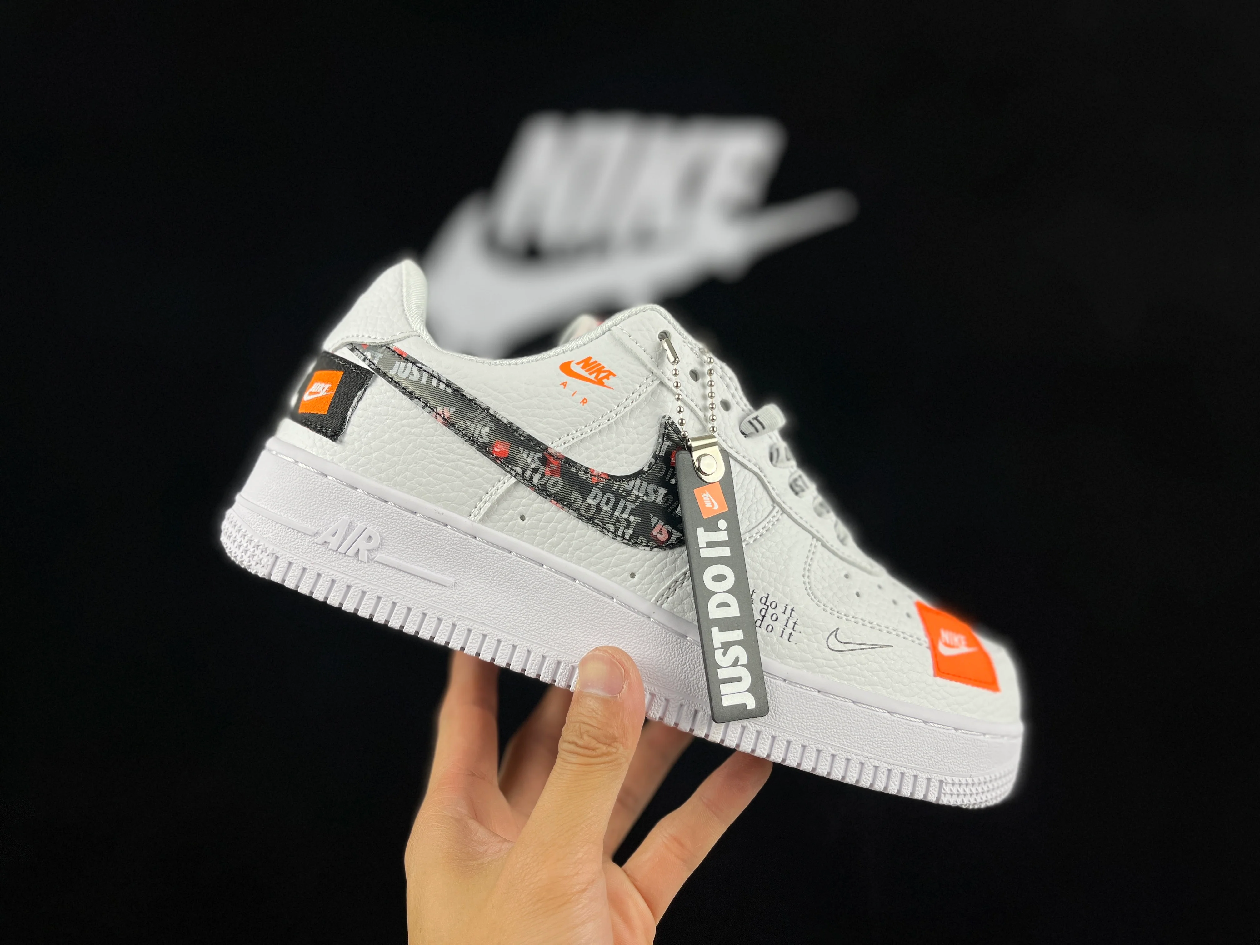 NIKE AIR FORCE 1 Low 