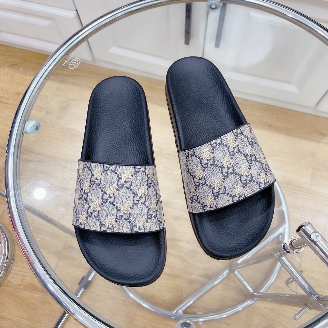 Gucci Women's Gucci Slide Sandal With Bees Black For Women 407345 - Soul Replicas