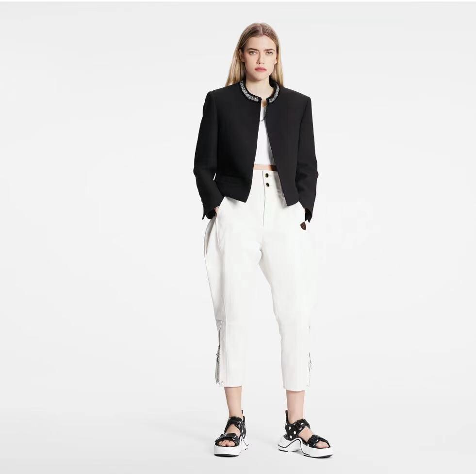 Louis Vuitton Women's LV Archlight Flat Sandal Black For Women LV 1AA0PZ - Soul Replicas