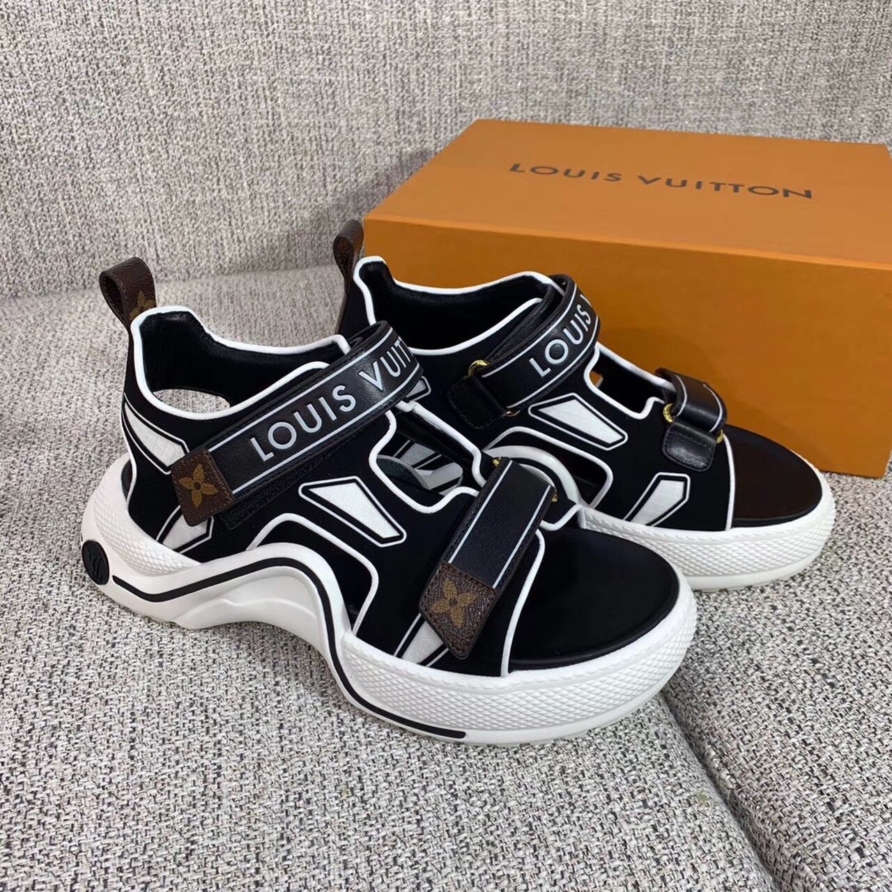 Louis Vuitton LV Archlight Flat Sandal Velvet Black/White For Women LV - Soul Replicas