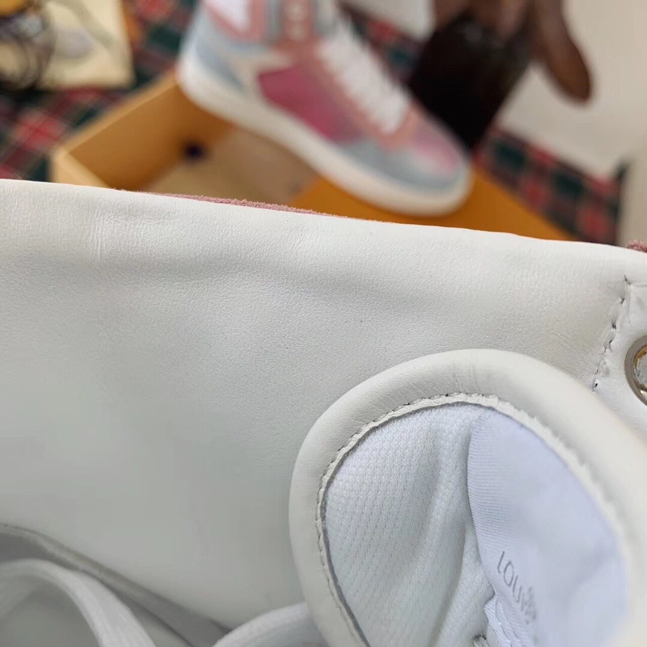 Louis Vuitton Boombox Sneaker Boot Calfskin Leather Spring/Summer Collection White/Blue/Pink - Soul Replicas