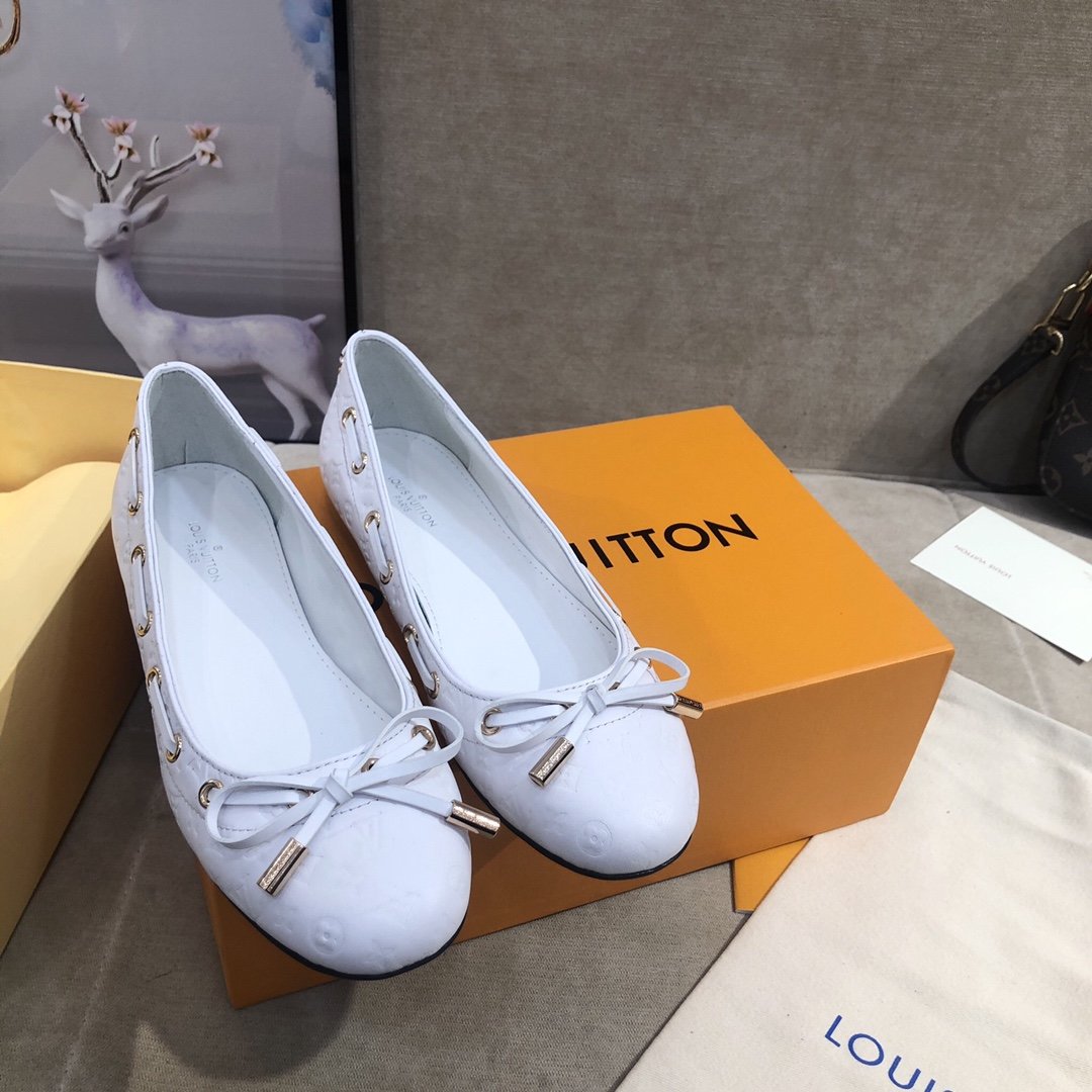 Louis Vuitton Gloria Flat Loafer White For Women LV - Soul Replicas