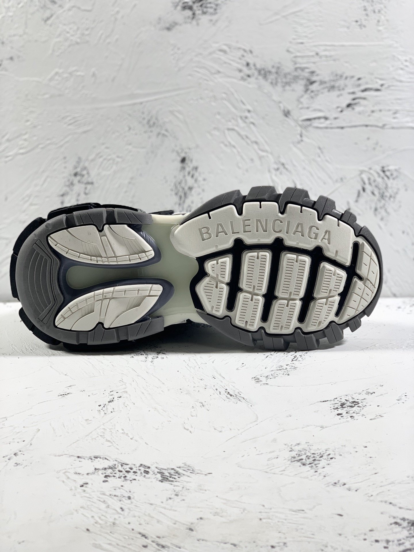 Balenciaga Track.2 Clear Sole Trainers Black/White For Women - Soul Replicas